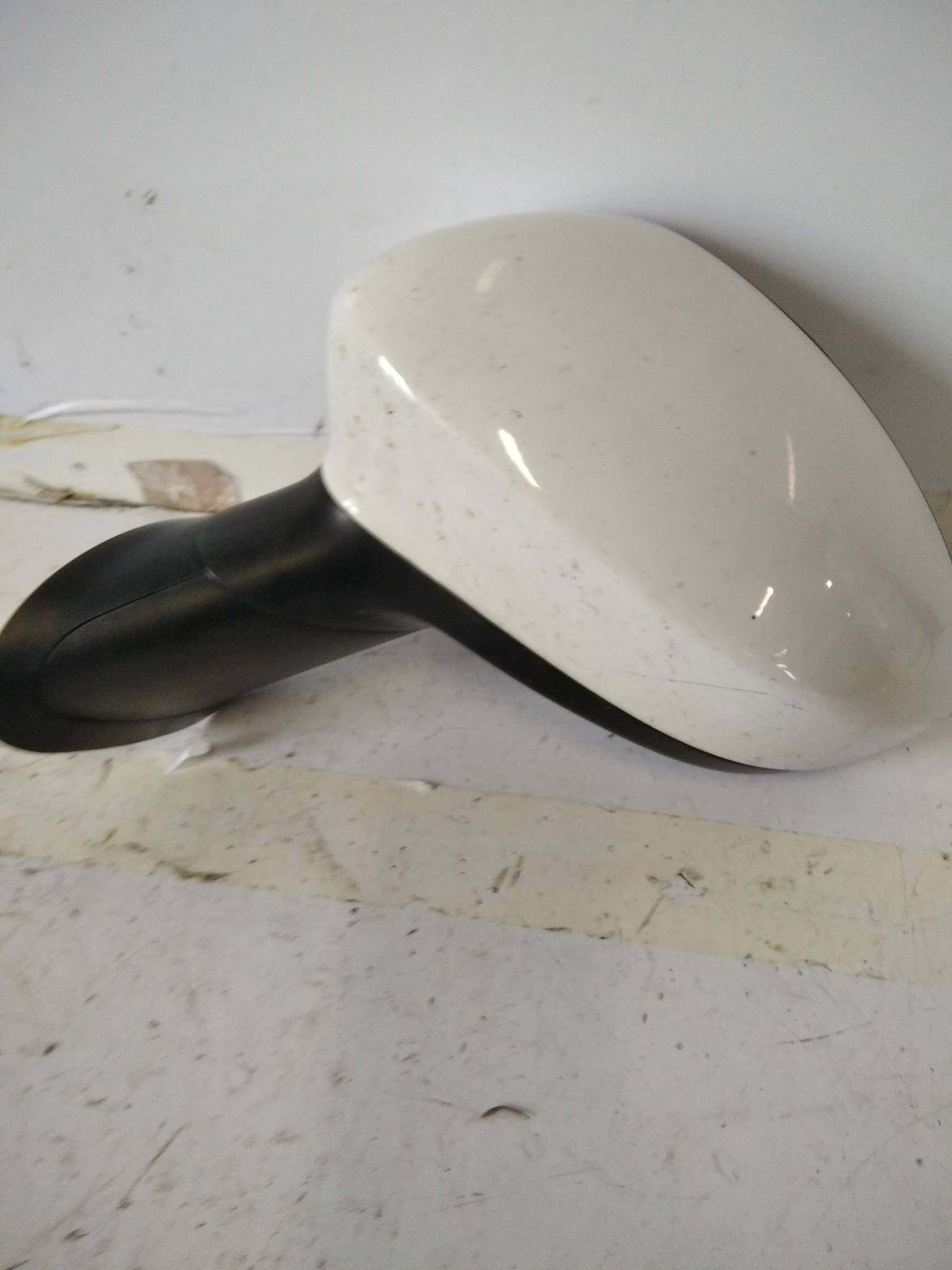 Retrovisore est. regolaz. elettr. sx.